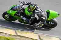 anglesey-no-limits-trackday;anglesey-photographs;anglesey-trackday-photographs;enduro-digital-images;event-digital-images;eventdigitalimages;no-limits-trackdays;peter-wileman-photography;racing-digital-images;trac-mon;trackday-digital-images;trackday-photos;ty-croes